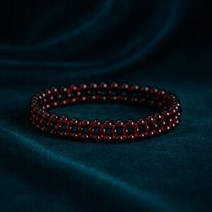 New Rare Caviar Garnet Stretch Beaded